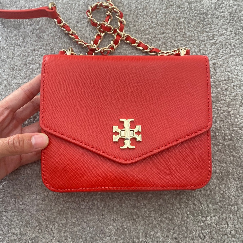SOLD. Tory Burch red Kira mini crossbody